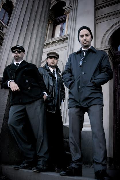 COOKIN' ON 3 BURNERS(COOKIN' ON 3 BURNERS)