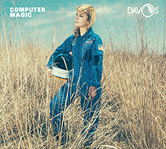 10月にオフィシャル・デビュー・アルバム『Davos』をリリースし各所で好評を博しているNYの宅録女子ことComputer Magicの来日ツアーが決定！