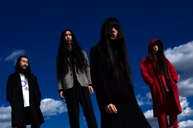 ロンドンを拠点とする日本人4人組オルタナティヴ・ロック・バンド、BO NINGEN。プライマル・スクリームのボビー・ギレスピーらが参加した最新アルバム『Sudden Fictions』の国内リリースが決定。