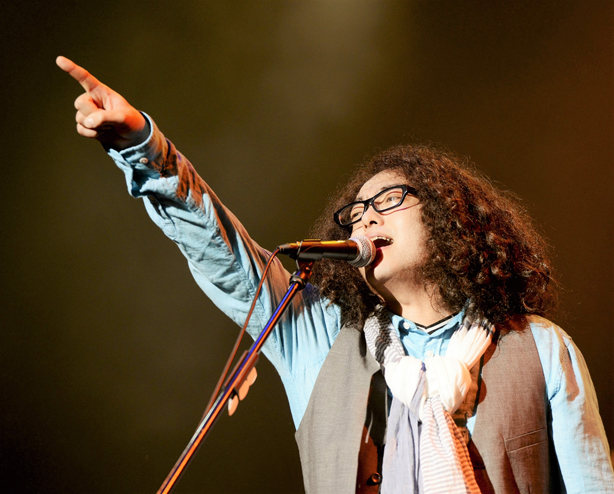 金澤寿和監修〈Light Mellow Searches〉PRESENTS！CITY POPの旗手ジャンク フジヤマの最新スタジオ録音オリジナル・アルバム『Happiness』、待望のフィジカル・リリース決定！